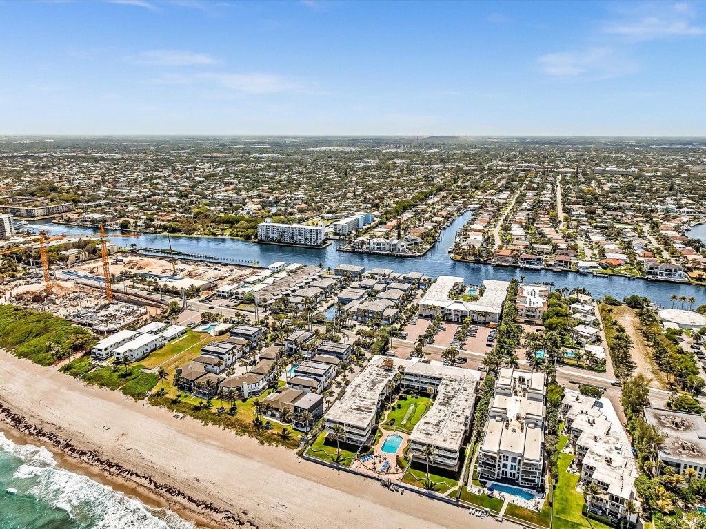 1194 Hillsboro Mile 64