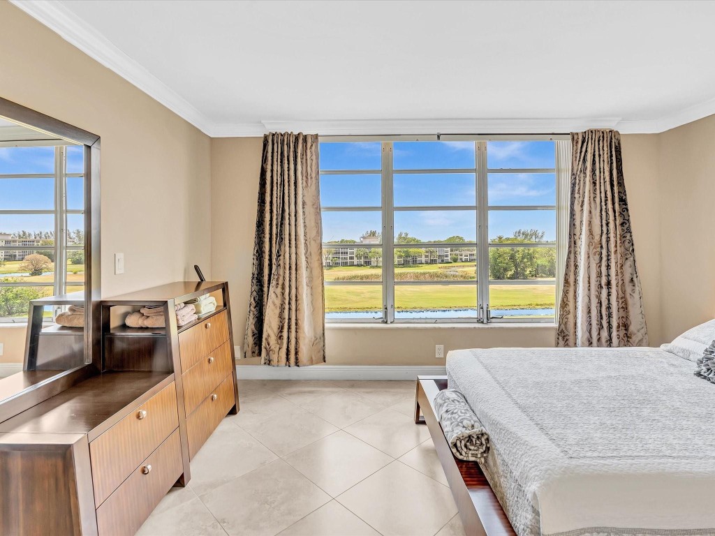 3001 S Course Dr 509