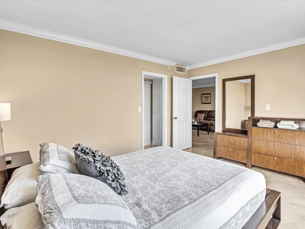 3001 S Course Dr 509