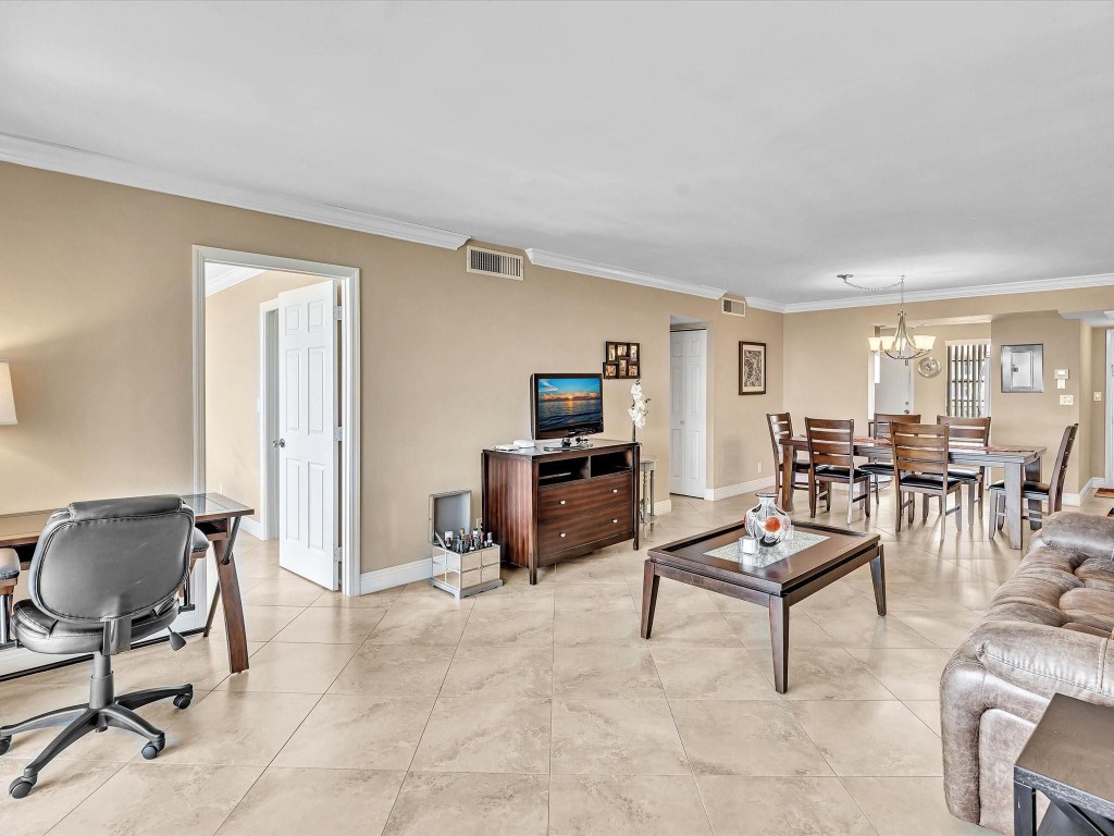 3001 S Course Dr 509