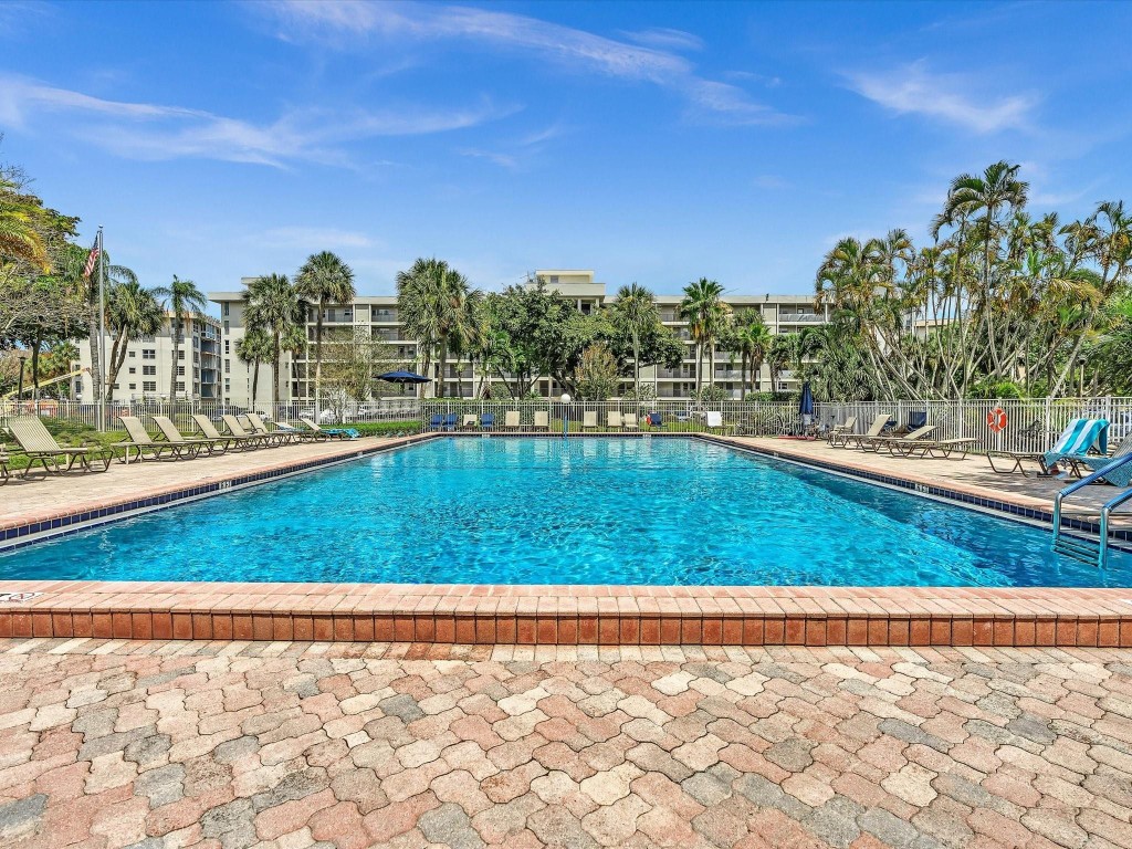 3001 S Course Dr 509