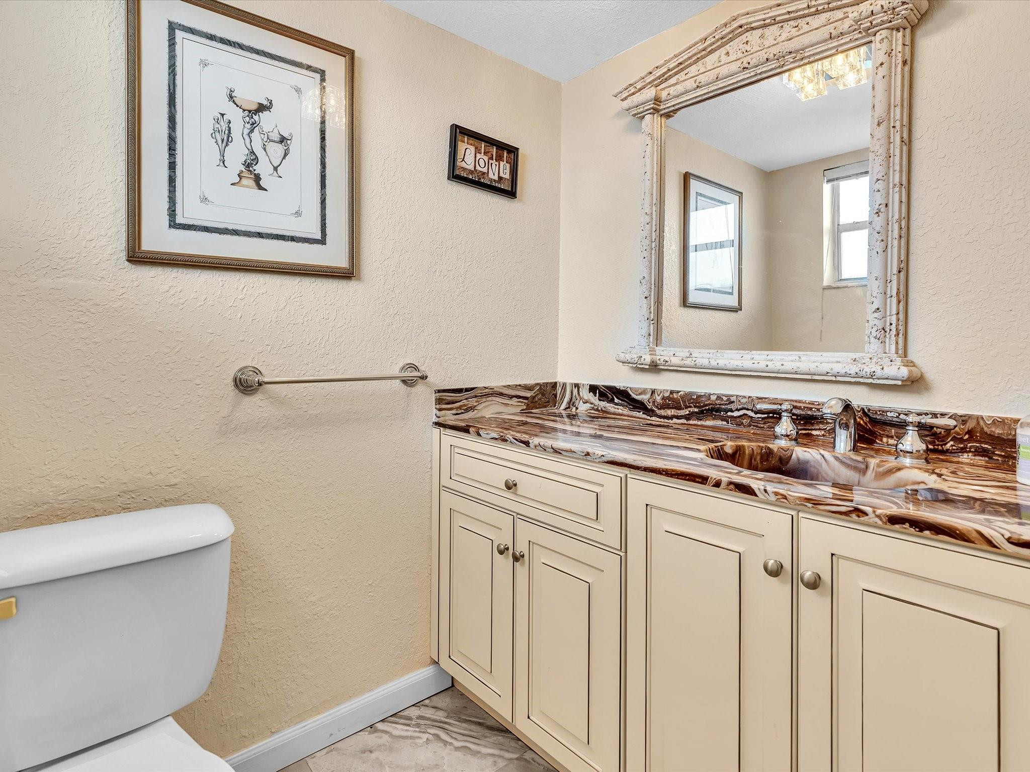 3990 NW 42nd Ave 308