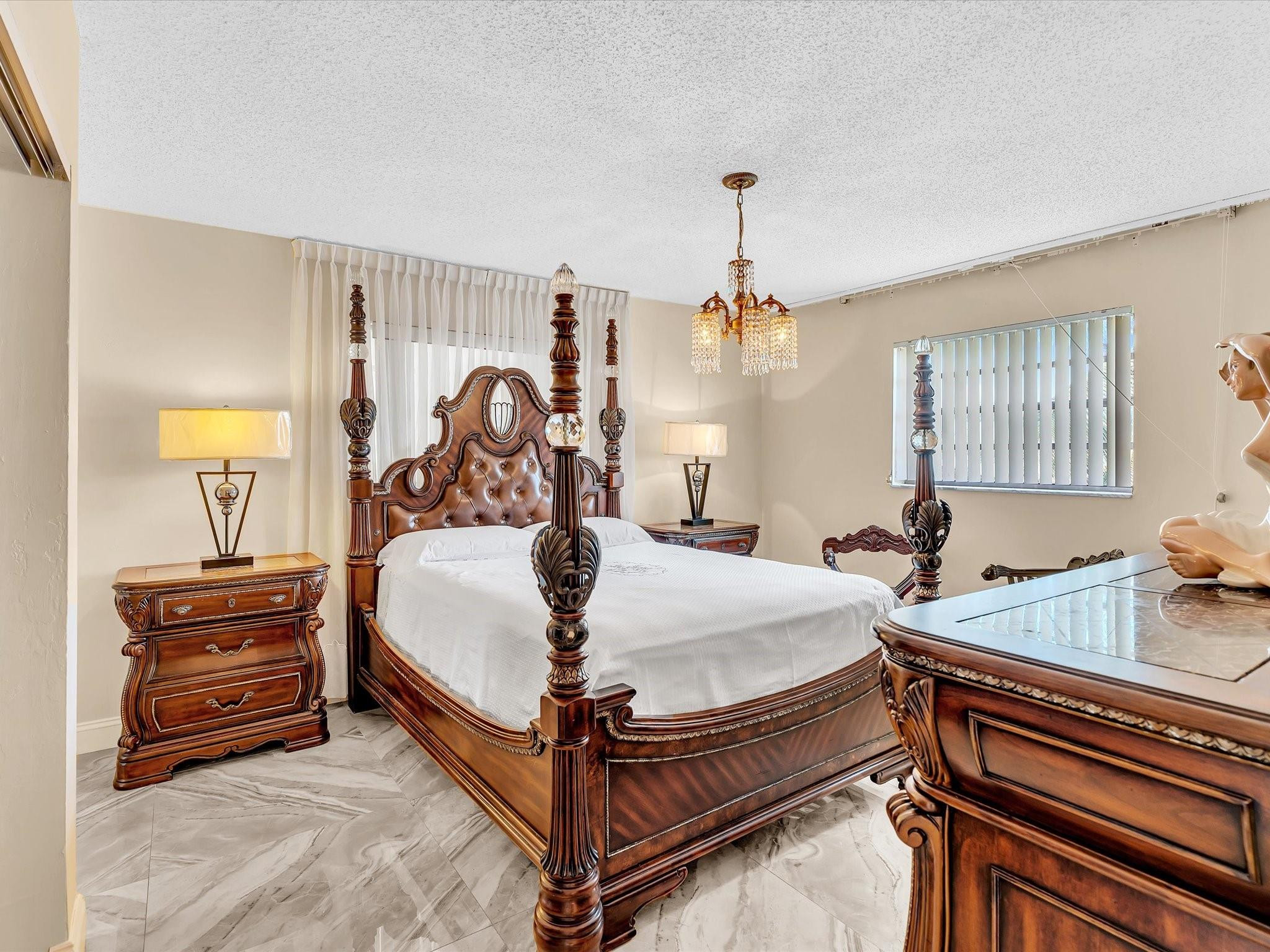 3990 NW 42nd Ave 308