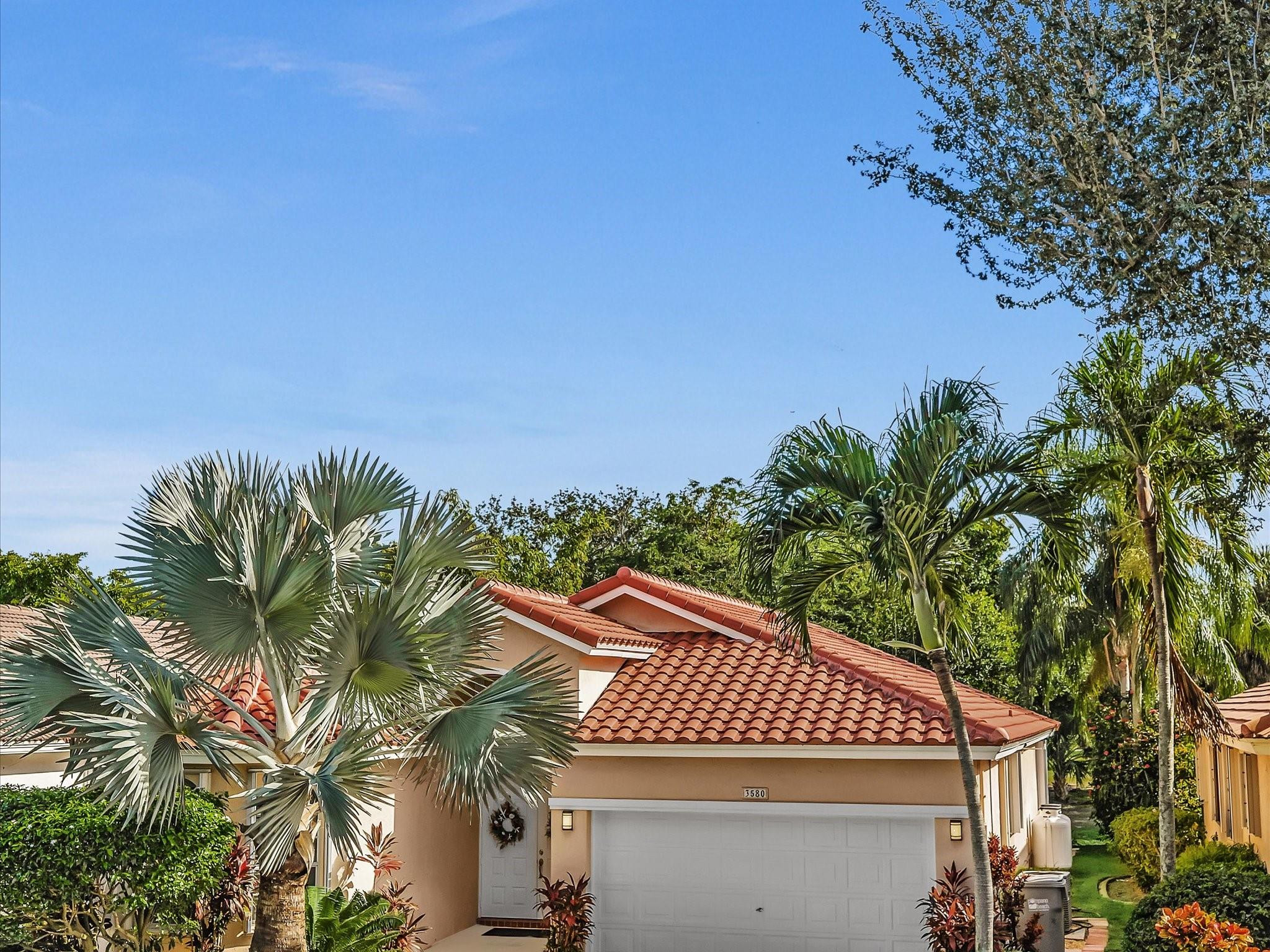 3580 Canary Palm Ct