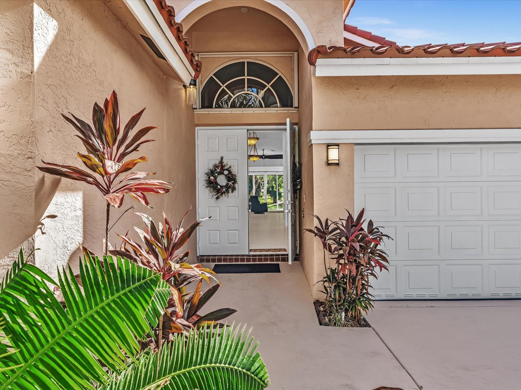 3580 Canary Palm Ct