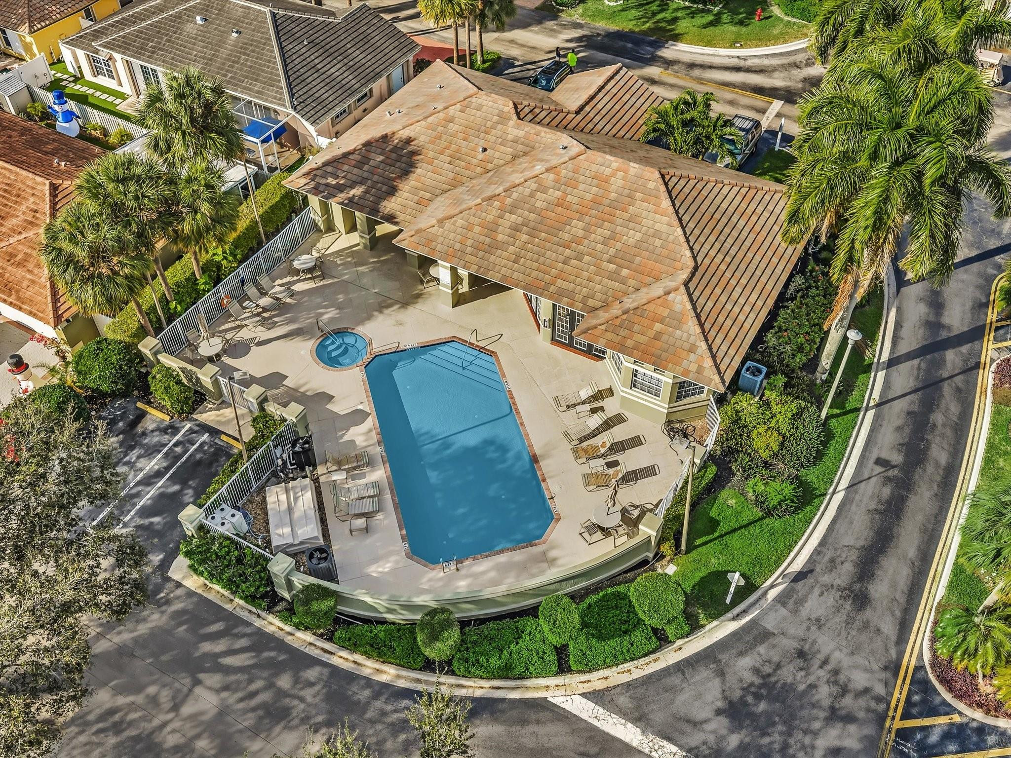 3580 Canary Palm Ct