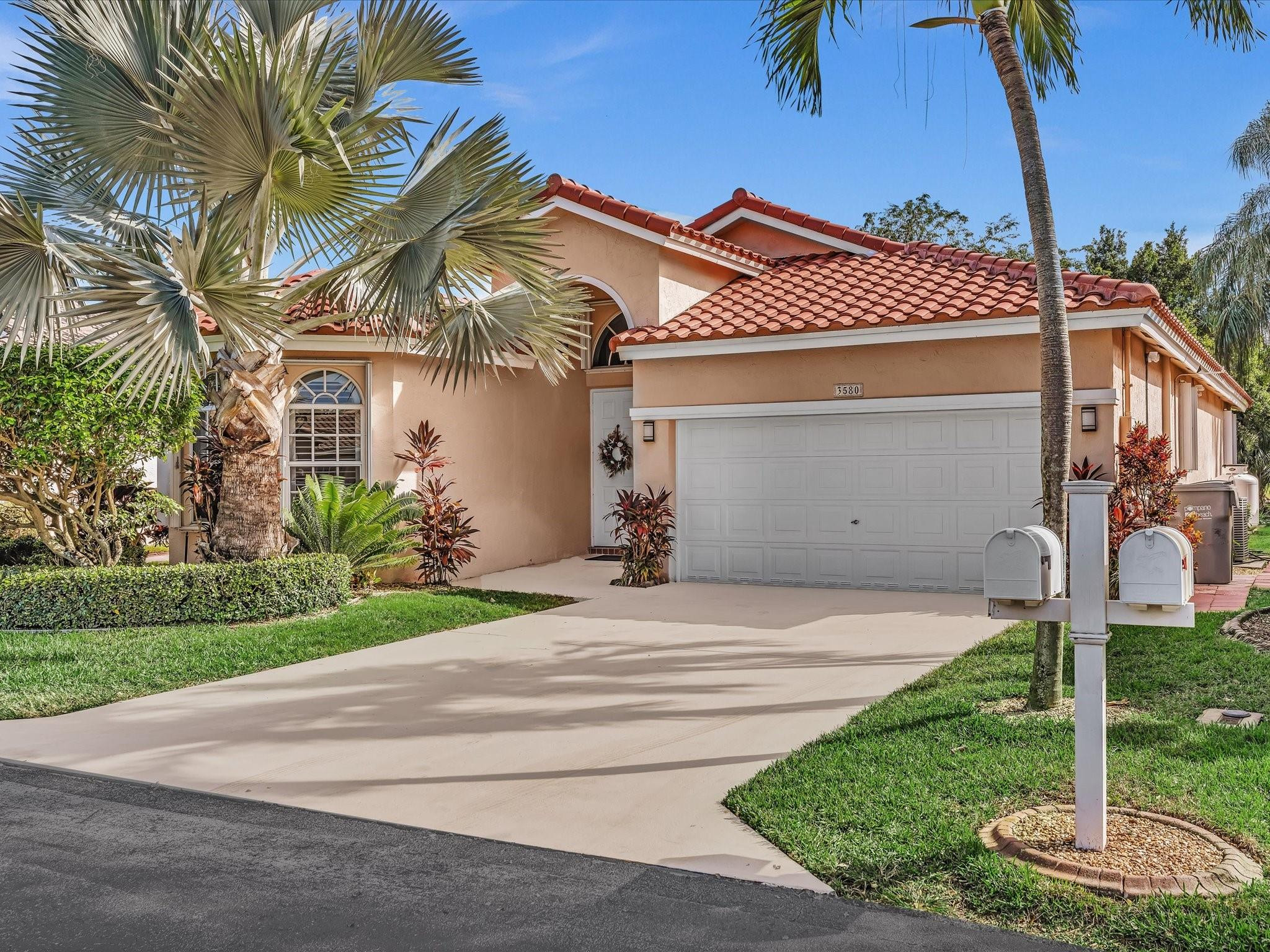 3580 Canary Palm Ct