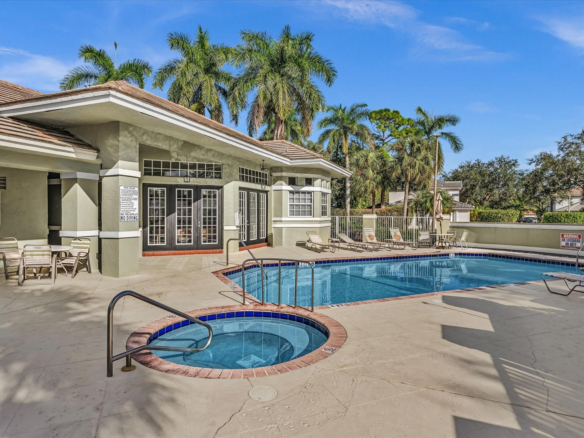 3580 Canary Palm Ct