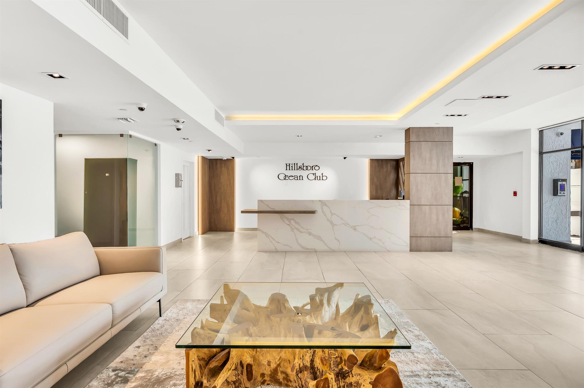 1155 Hillsboro Mile 207