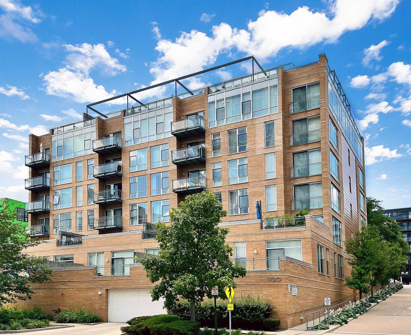1720 Oak Avenue Unit: 703