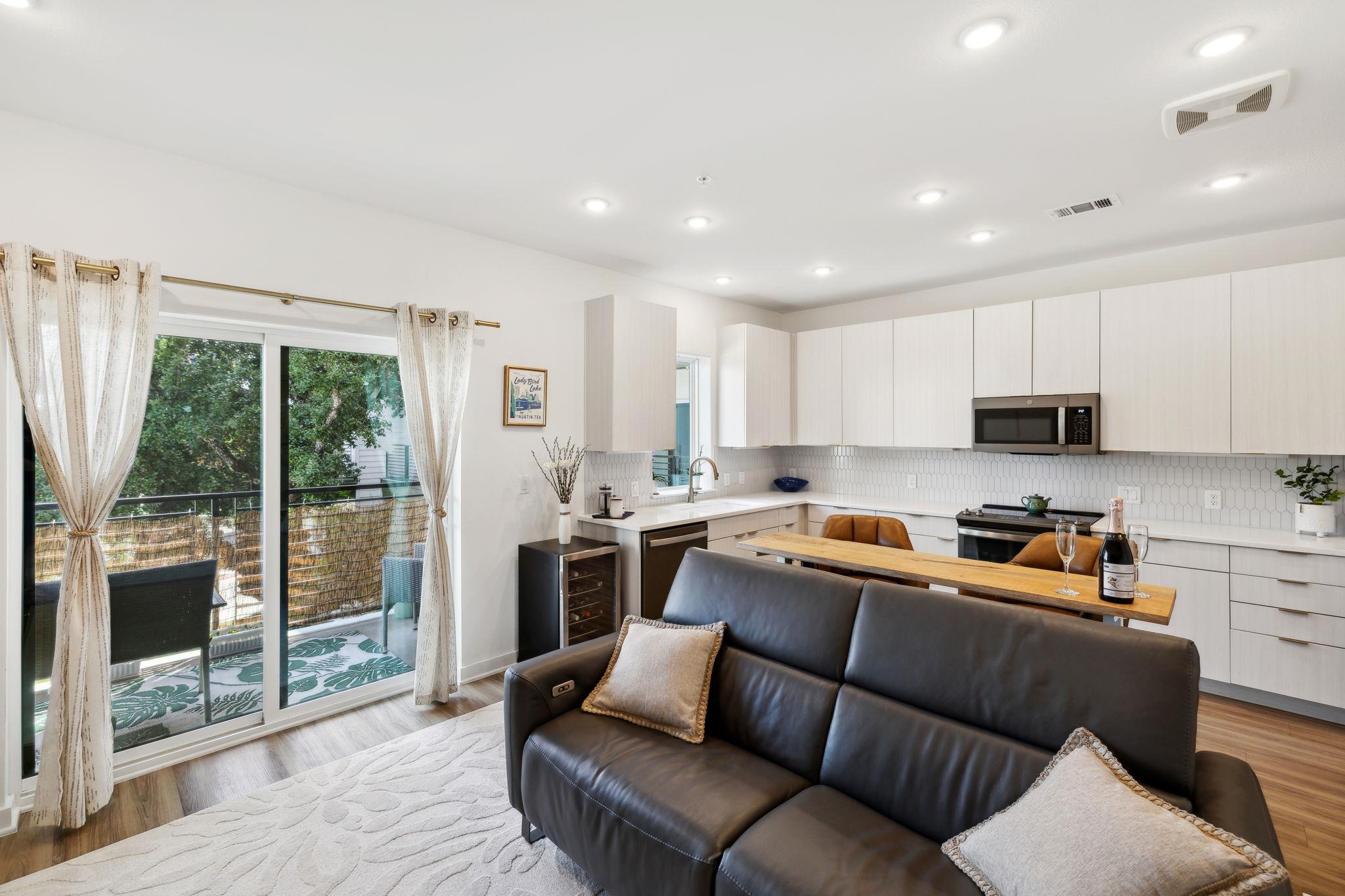 4802 S Congress Ave # 215