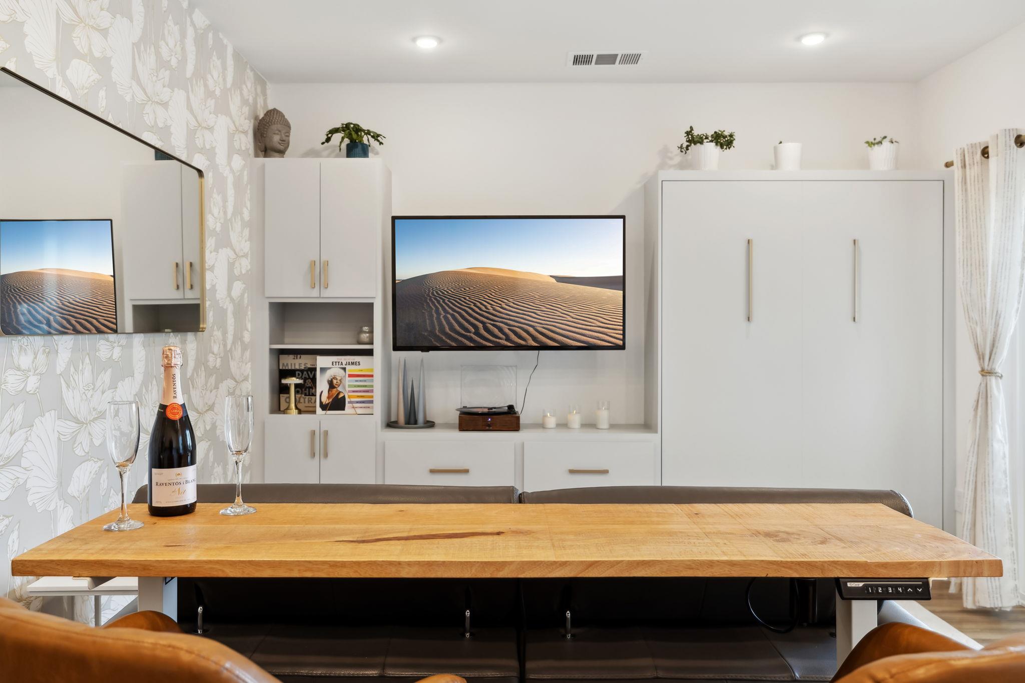 4802 S Congress Ave # 215