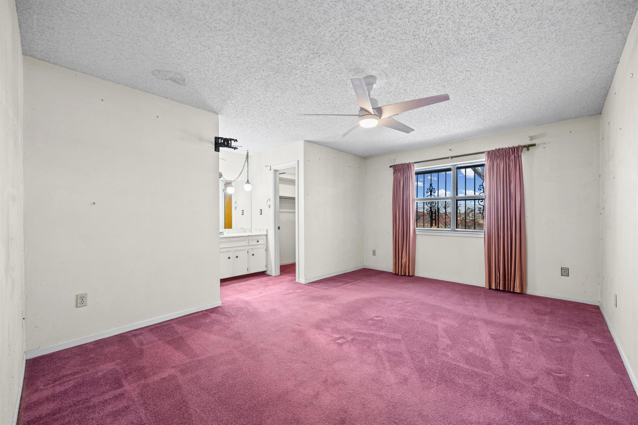 1204 Vapor DR