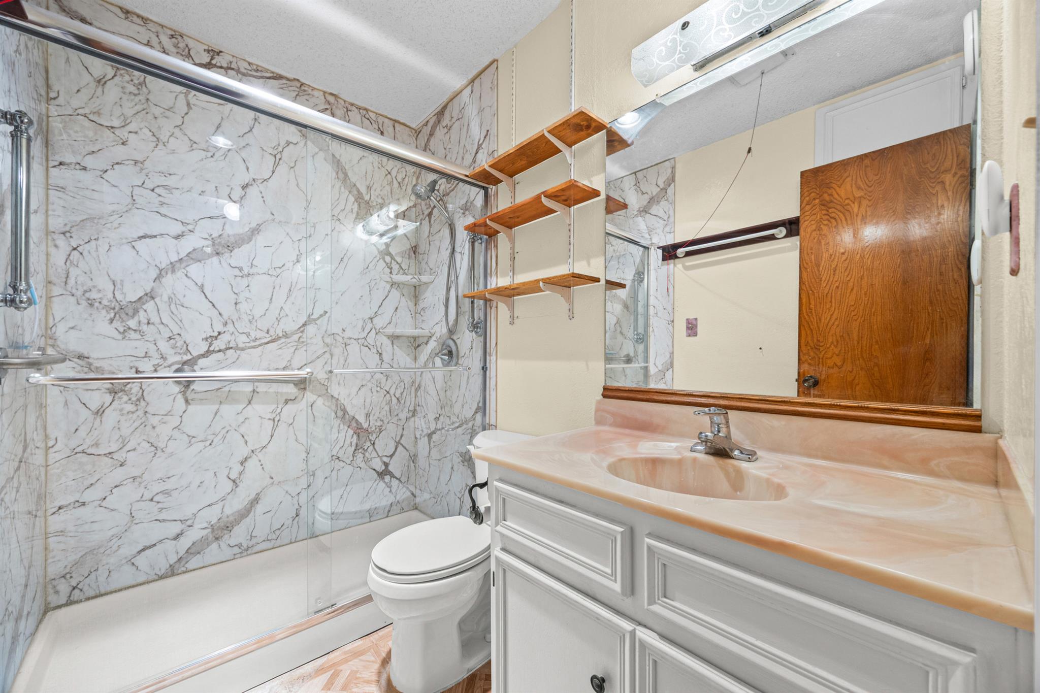 1204 Vapor DR