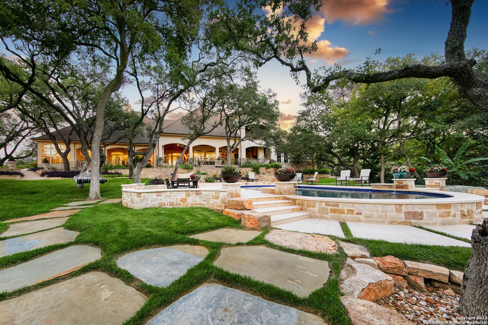 104 Tomahawk Trail
