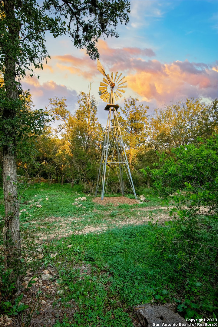 104 Tomahawk Trail