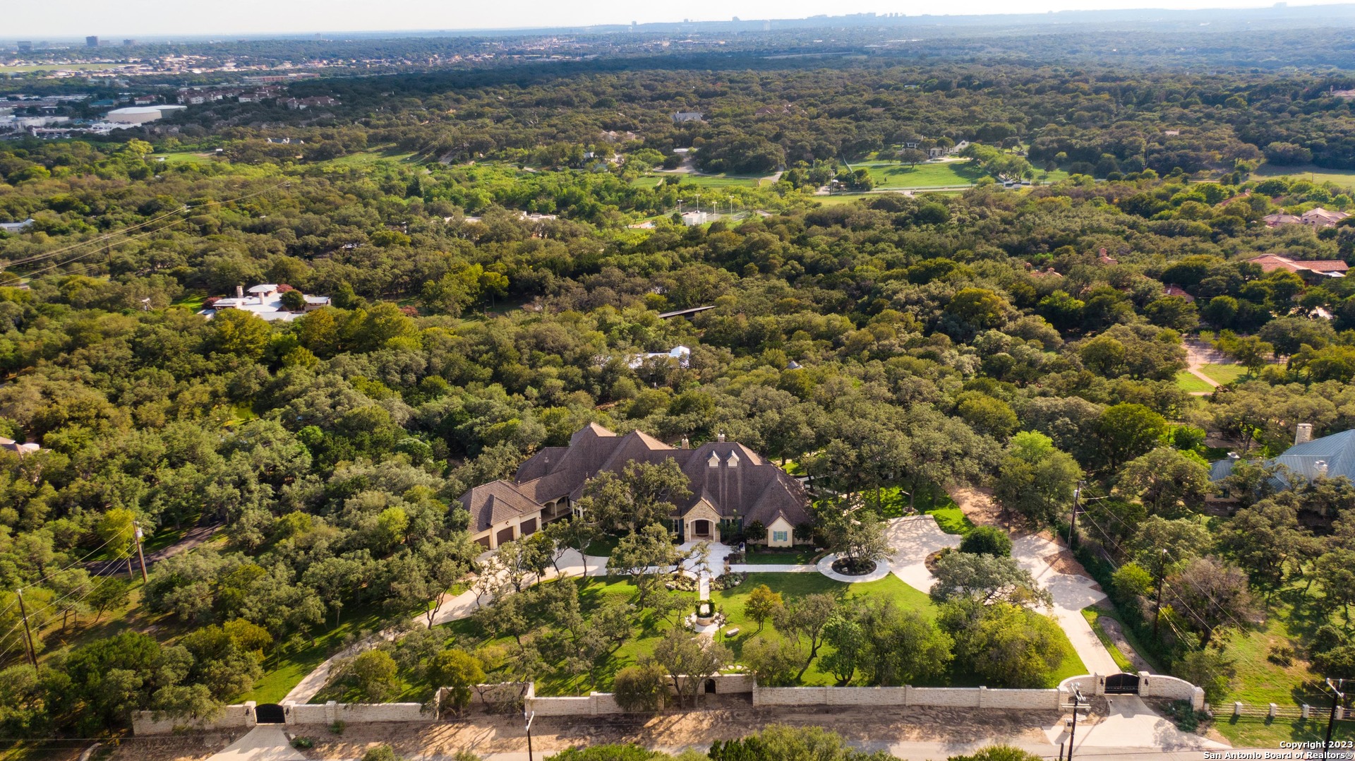 104 Tomahawk Trail