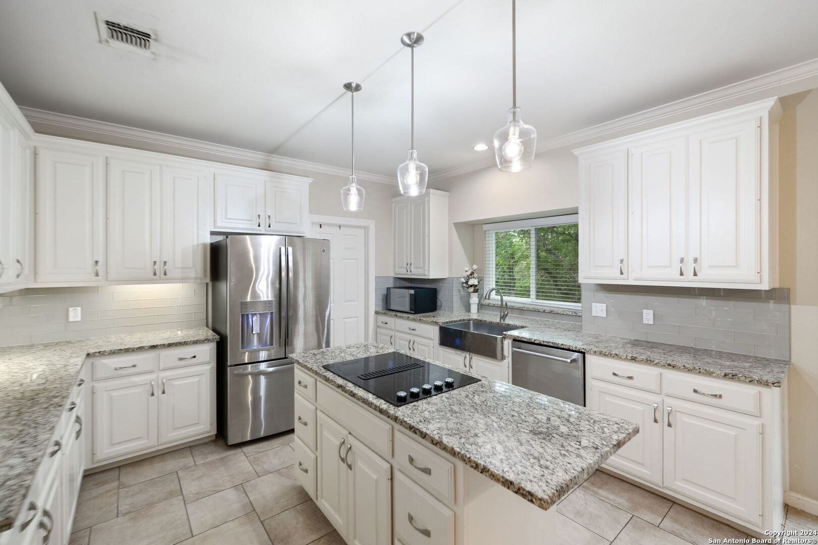 39 INWOOD MANOR
