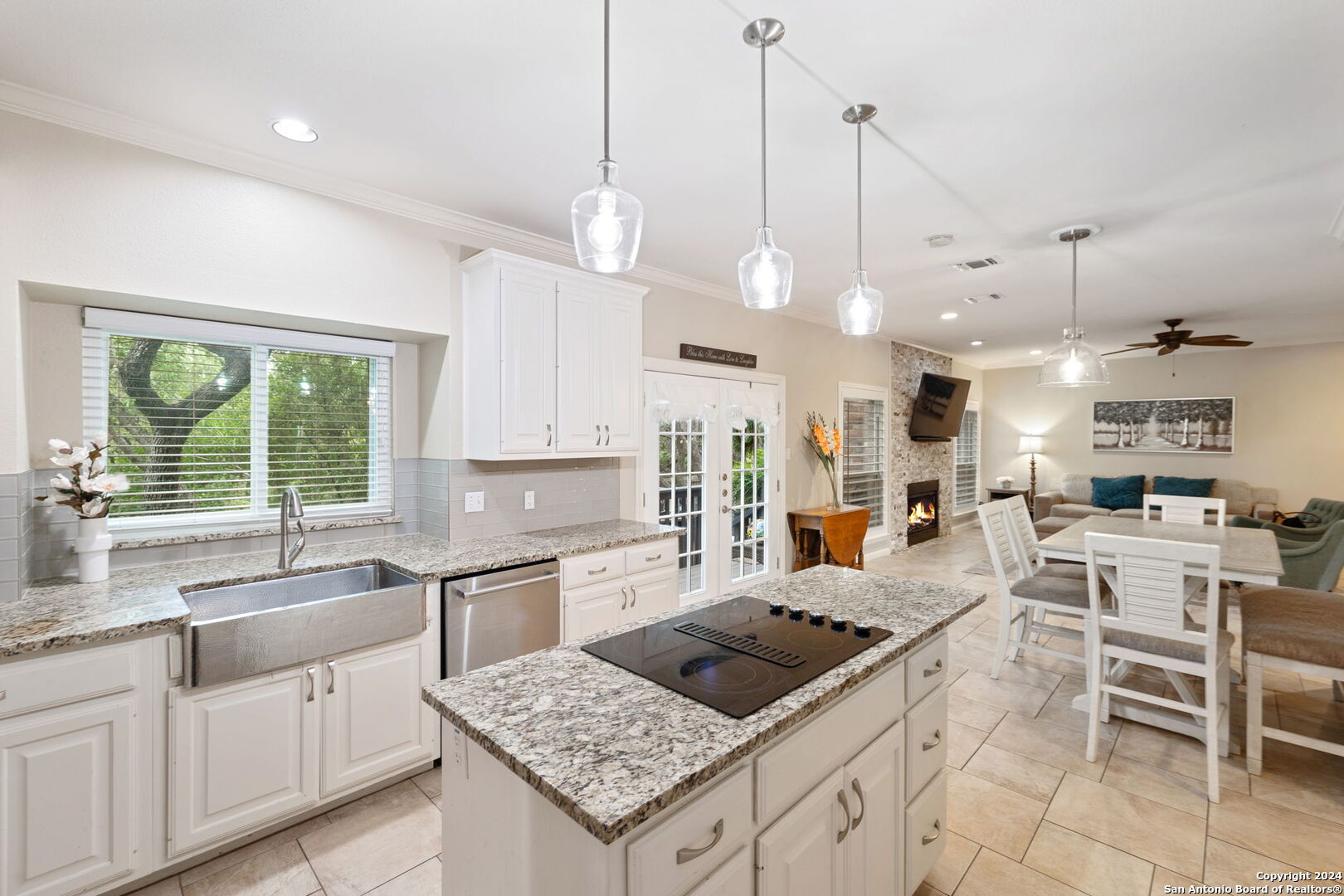 39 INWOOD MANOR