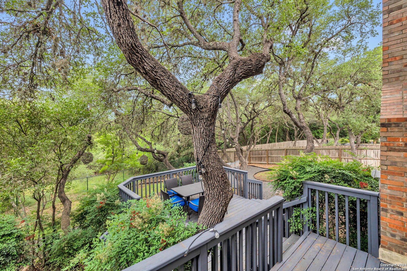 39 INWOOD MANOR