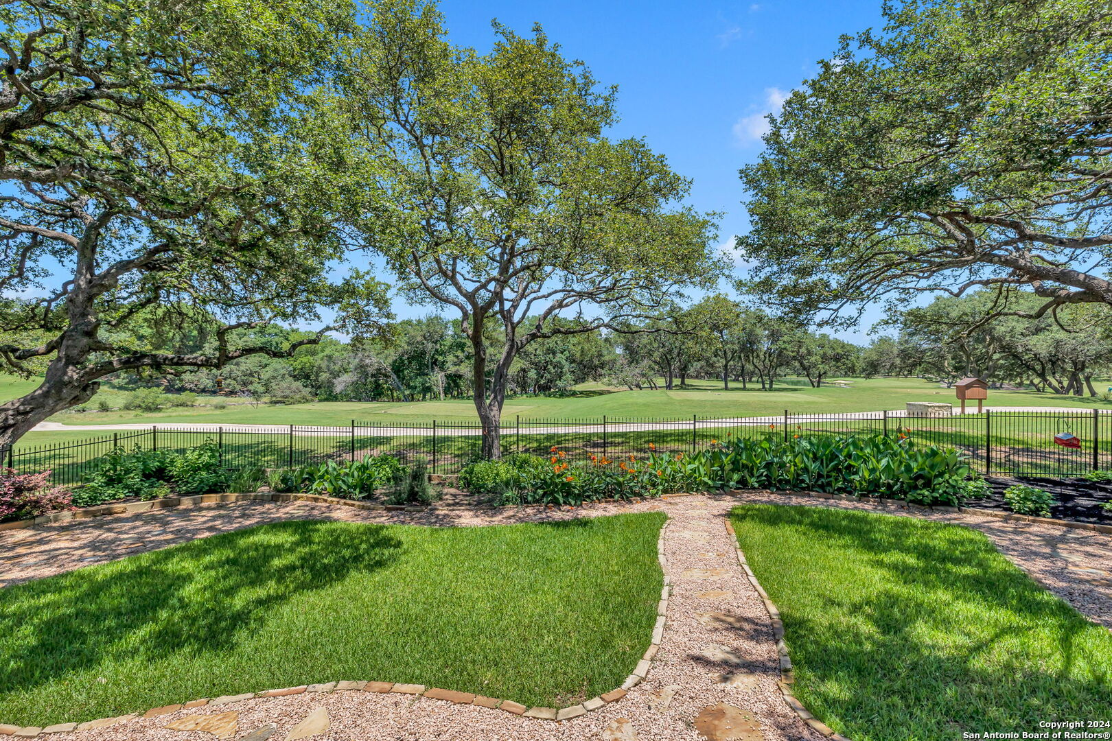 7707 Fair Oaks Parkway