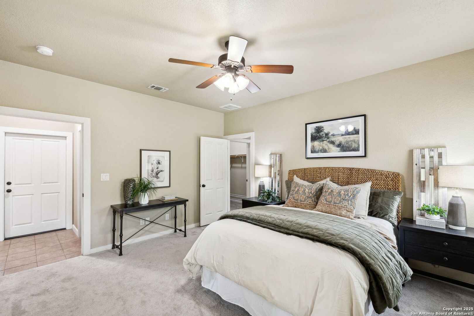 112 GLENN OAKS DR