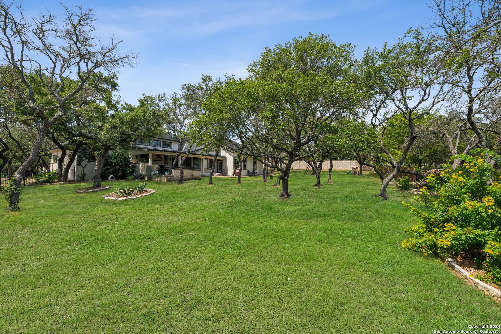 29452 Red Bud Hill