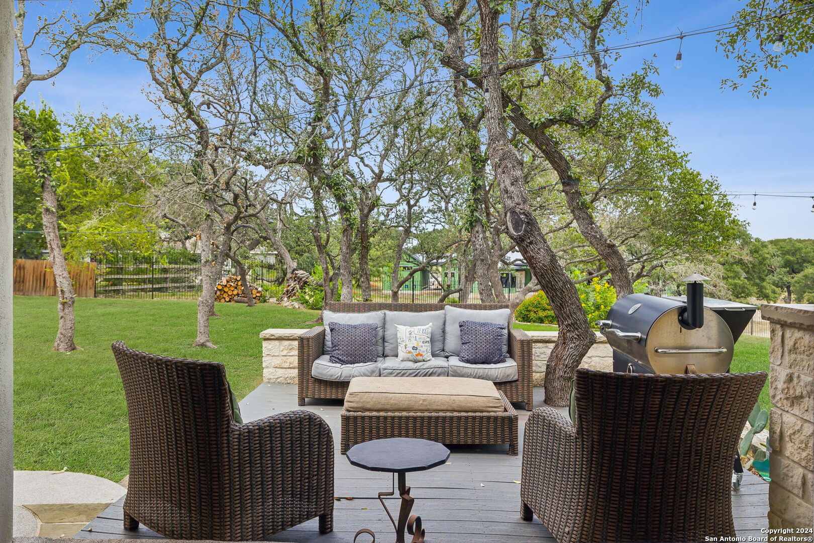 29452 Red Bud Hill