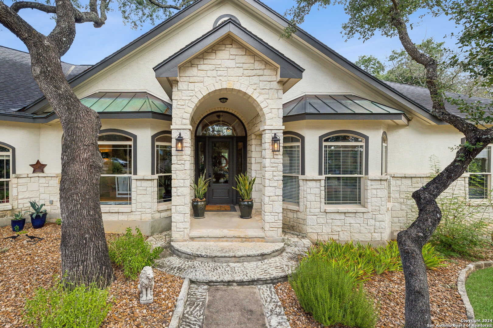 29452 Red Bud Hill
