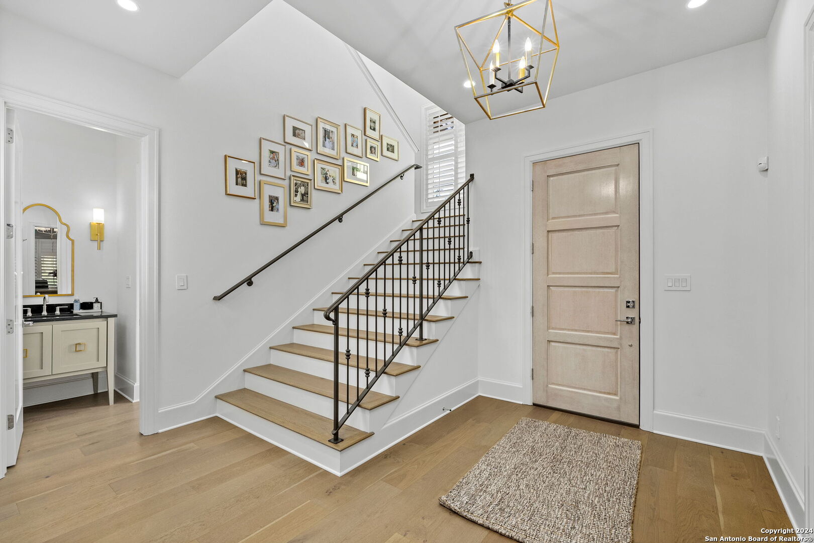 140 GRANDVIEW PL