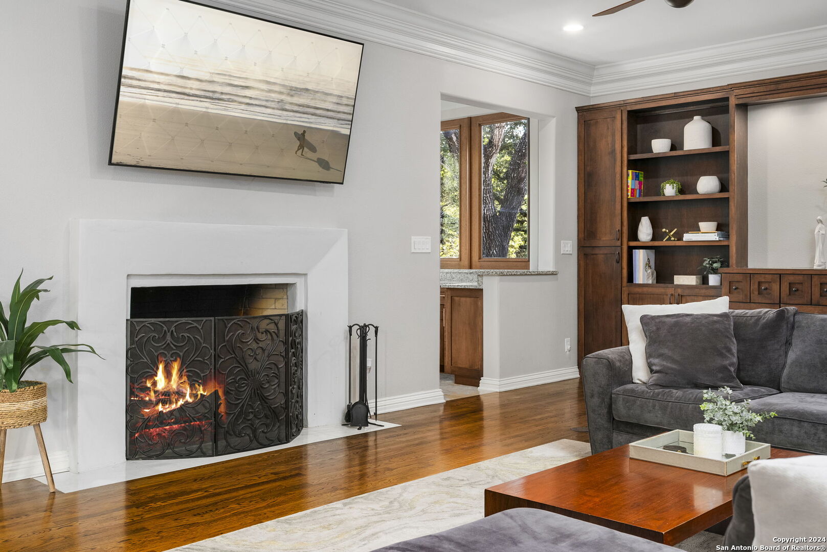 41 GALLERIA DR