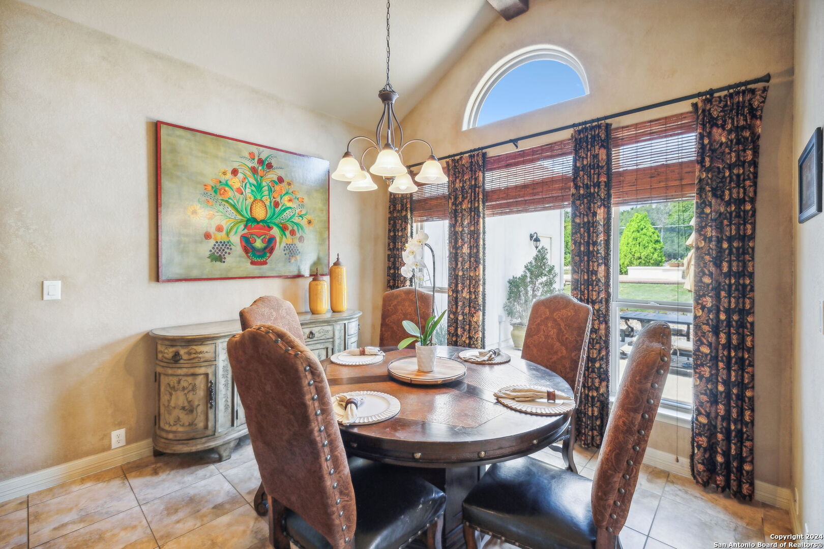 707 Ruidosa Downs