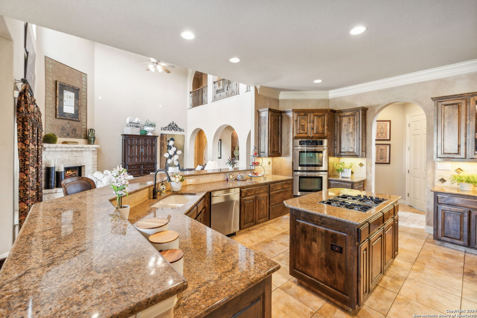 707 Ruidosa Downs