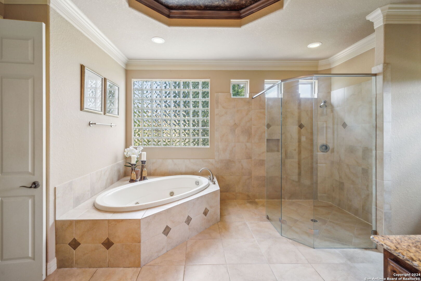 707 Ruidosa Downs