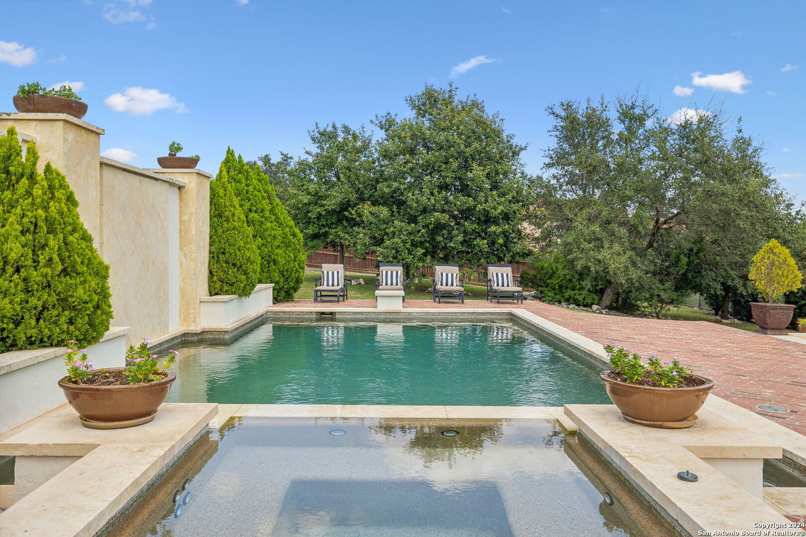 707 Ruidosa Downs