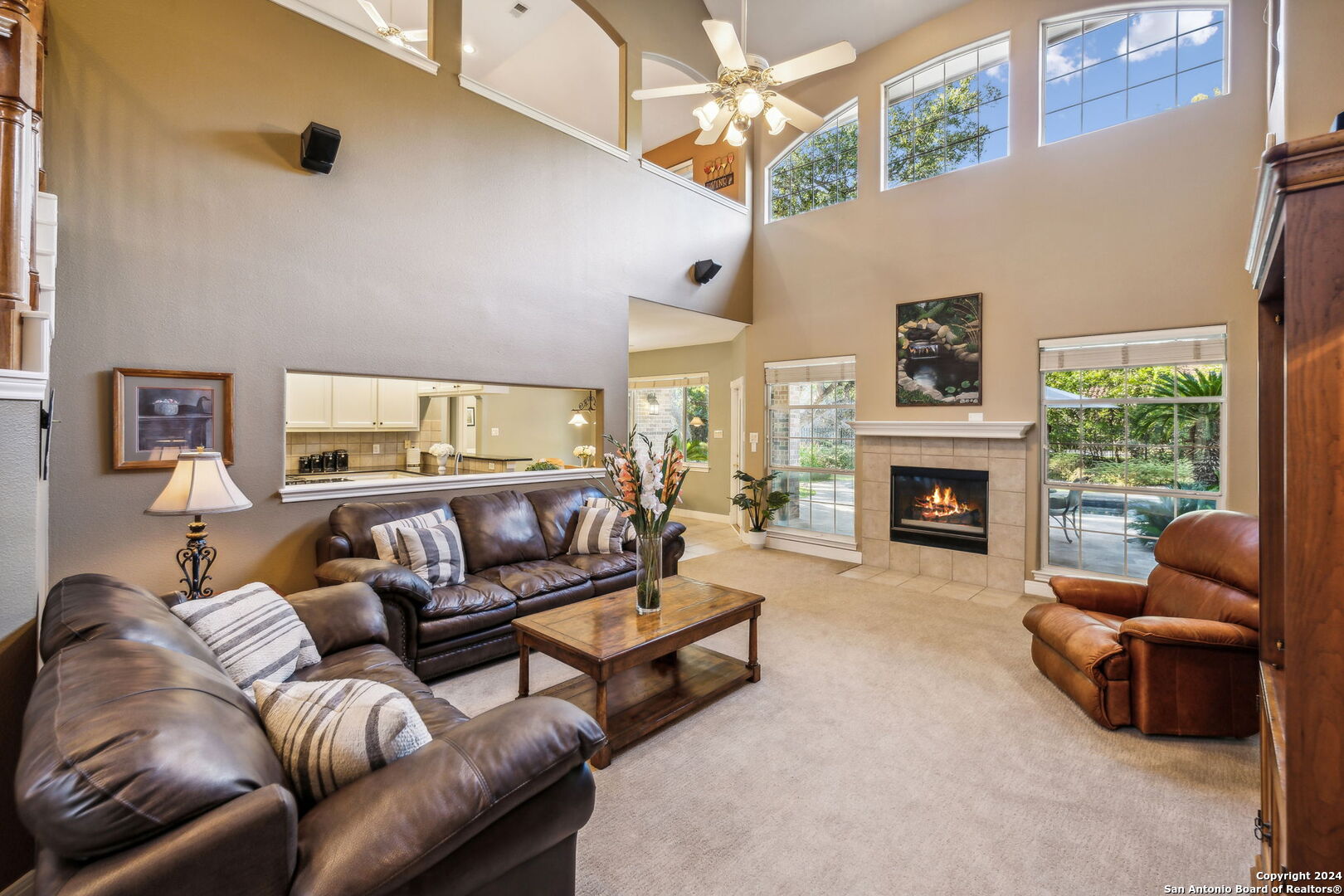7 INWOOD CLIFFS DR