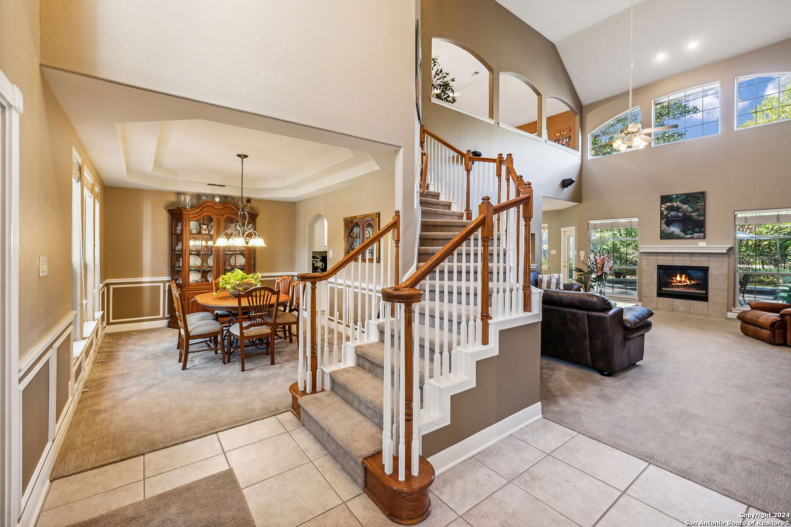 7 INWOOD CLIFFS DR