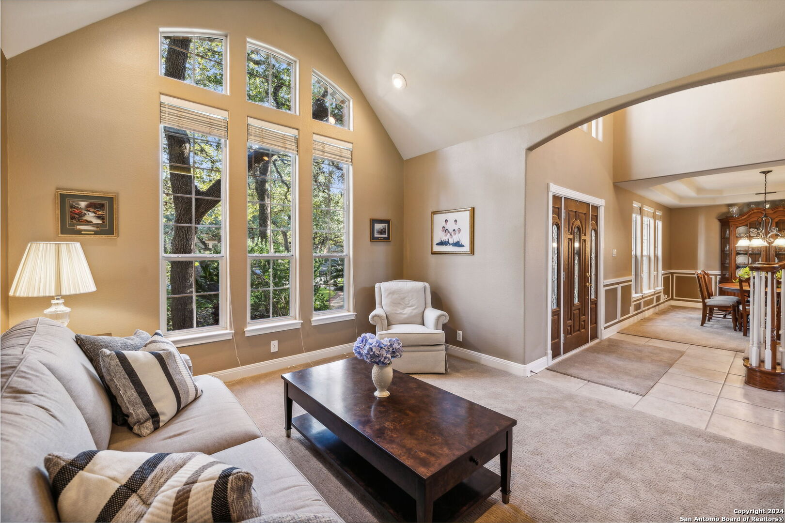 7 INWOOD CLIFFS DR