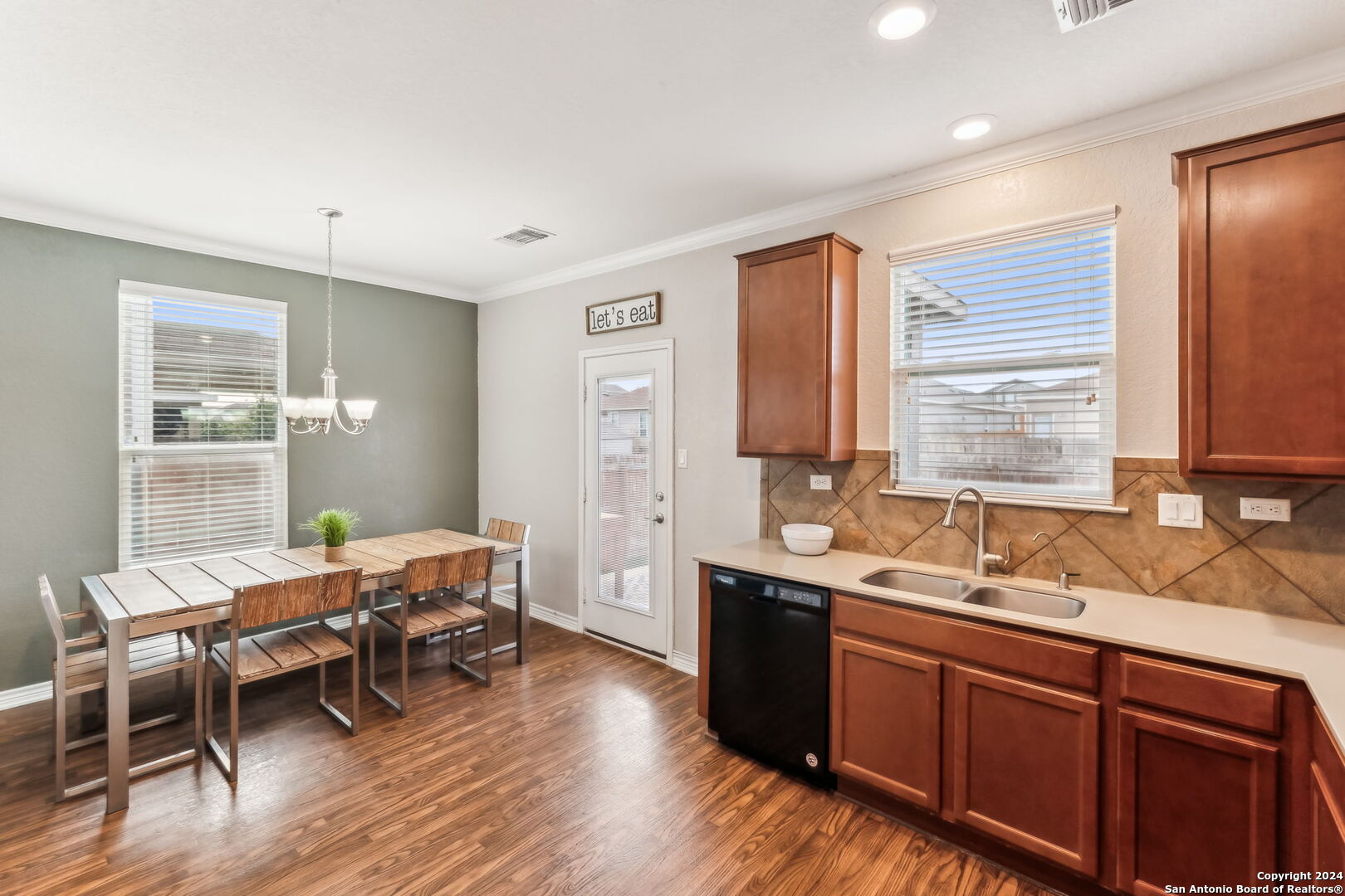 2069 BRANDYWINE DR