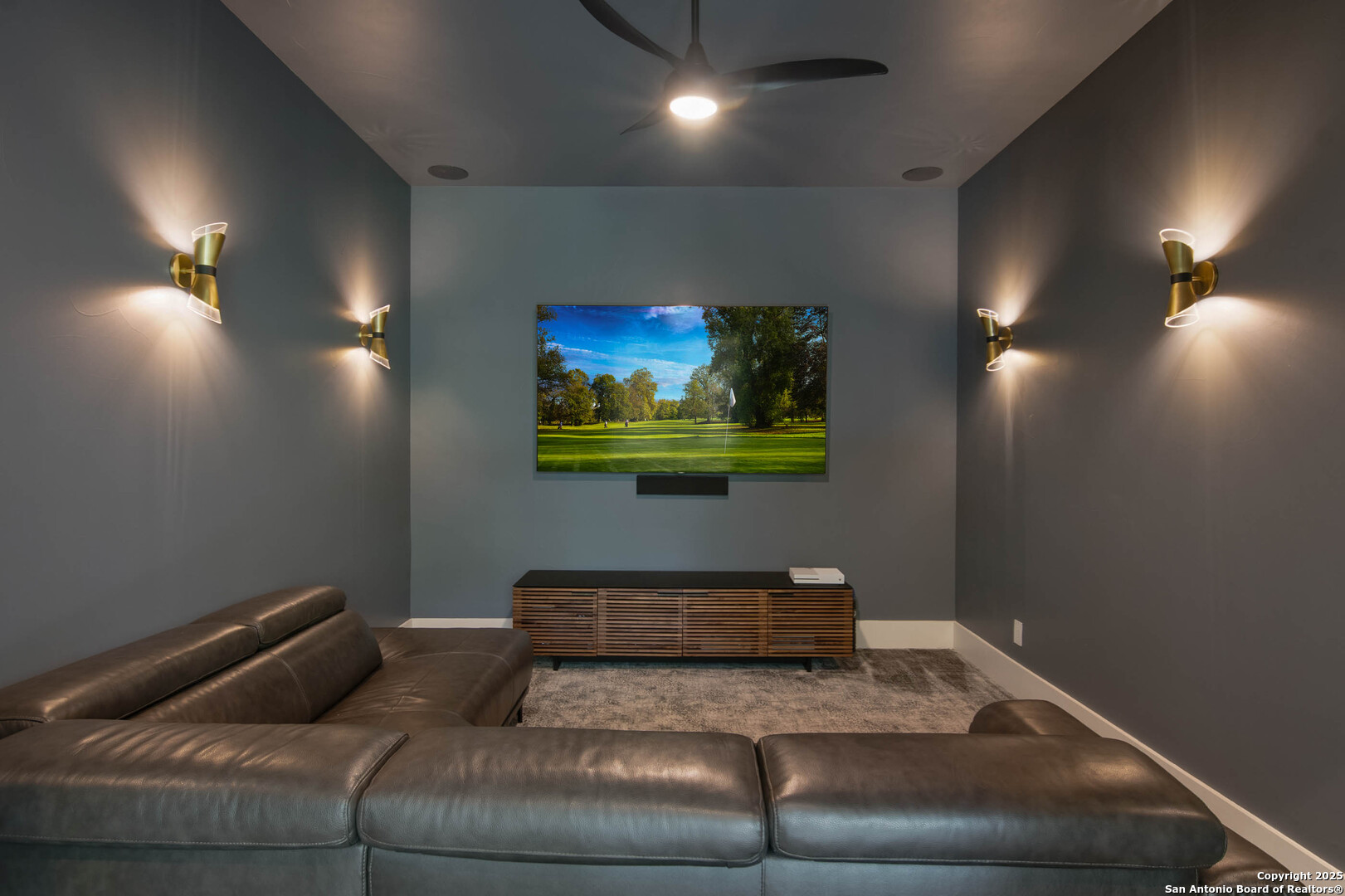 8534 Raintree Woods
