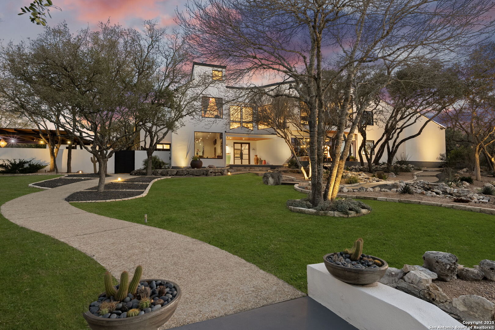 16 Trophy Ridge