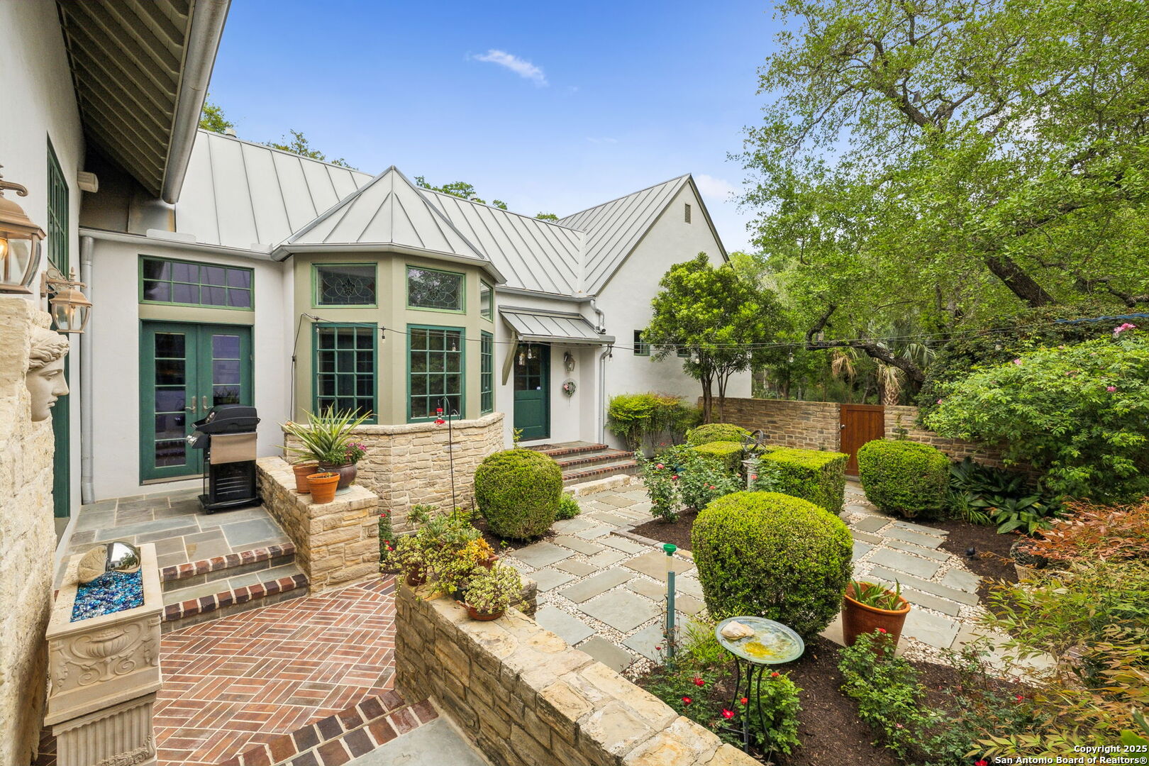 110 Turnberry Way