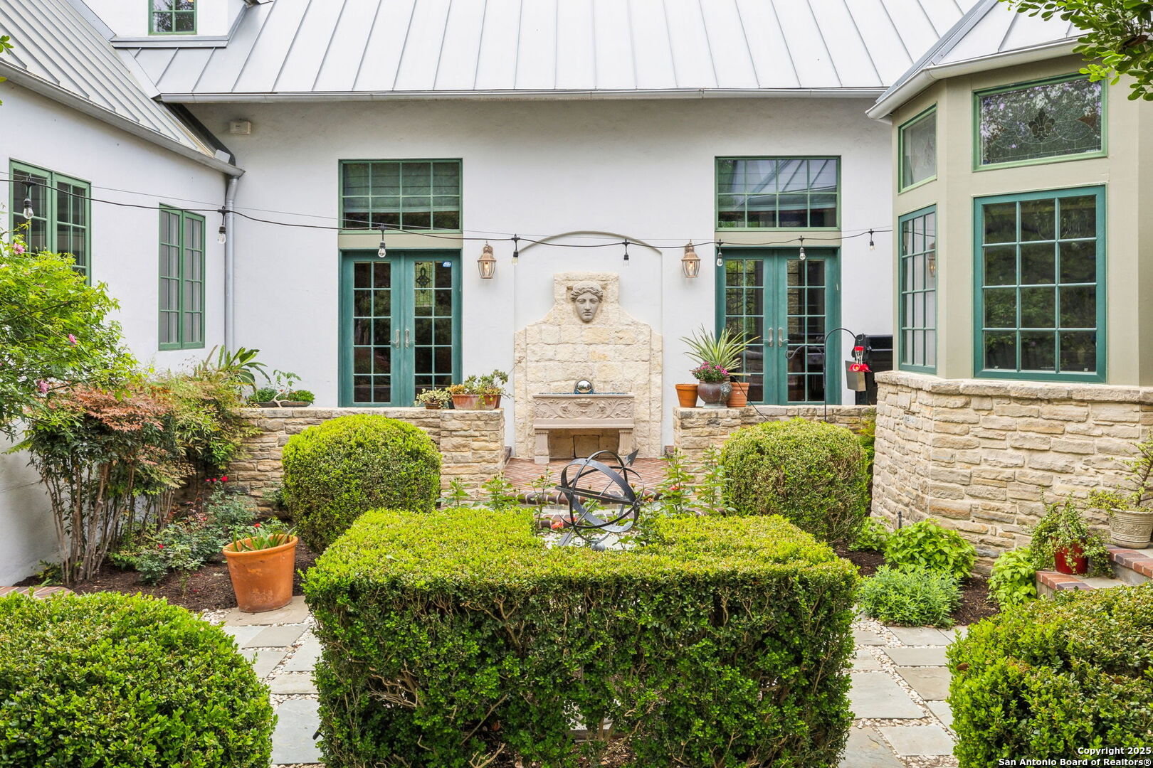 110 Turnberry Way