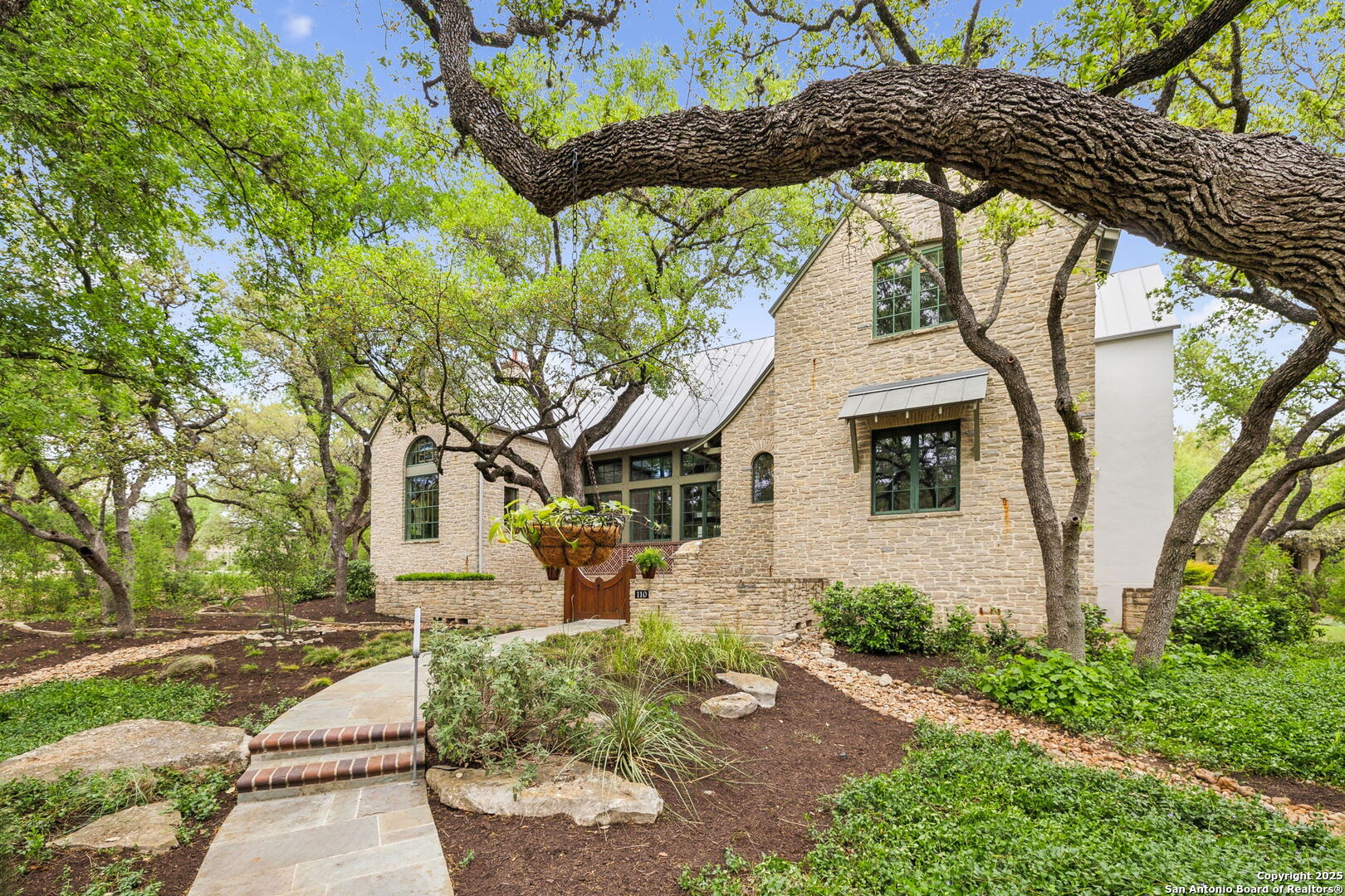 110 Turnberry Way