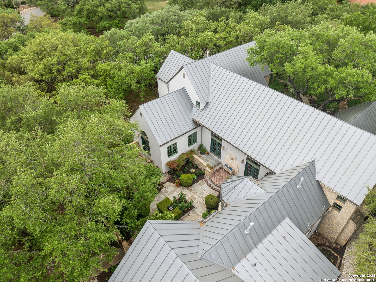 110 Turnberry Way