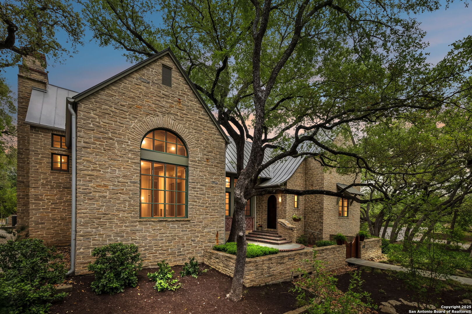 110 Turnberry Way
