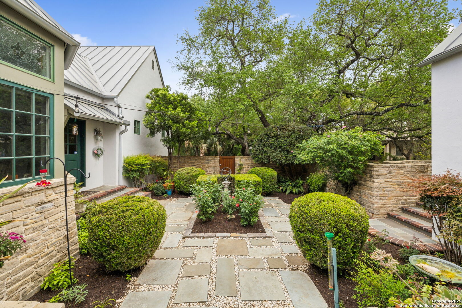110 Turnberry Way