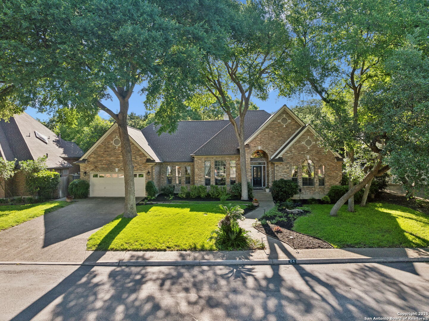24 Rogers Wood