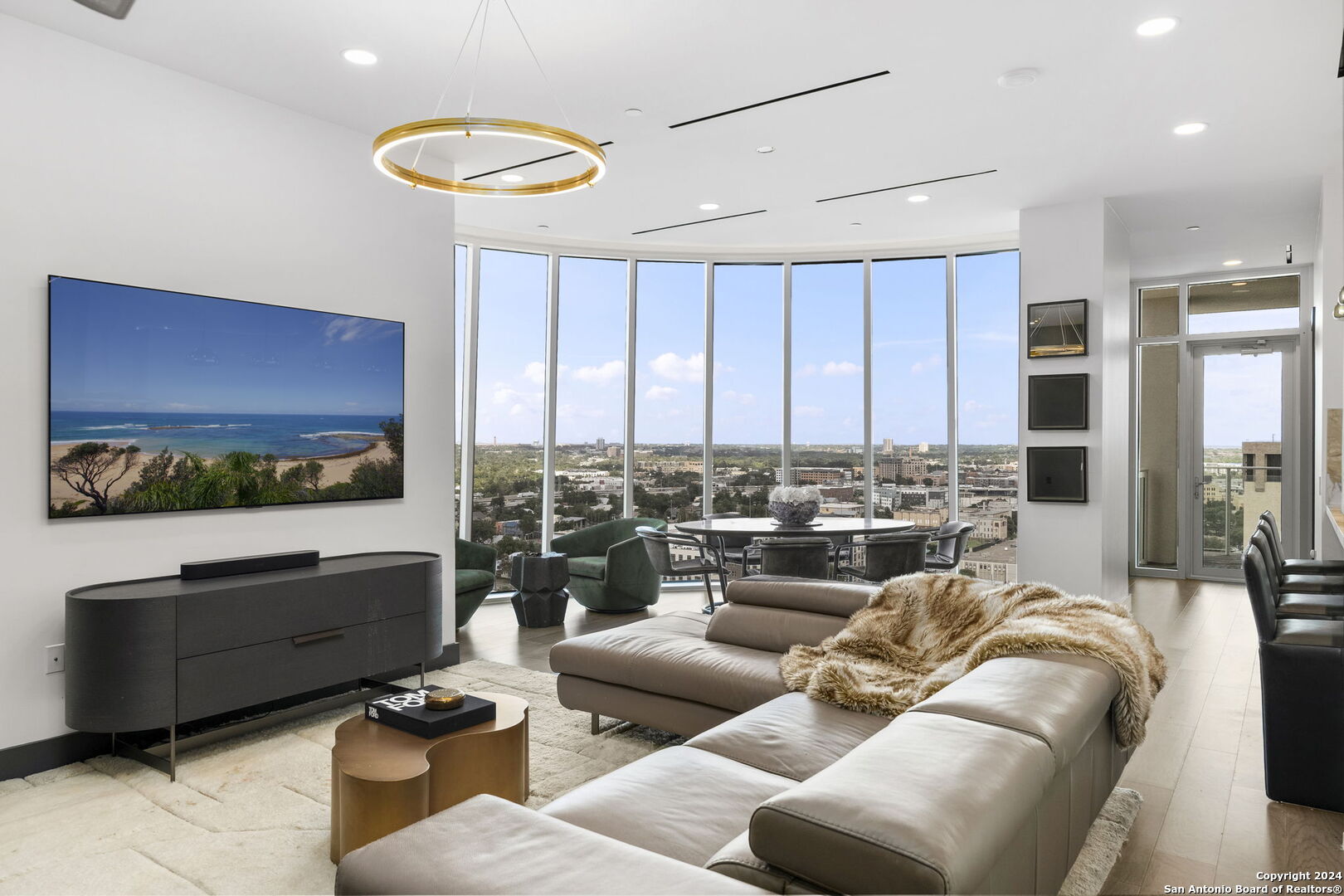 123 Lexington Ave 1501