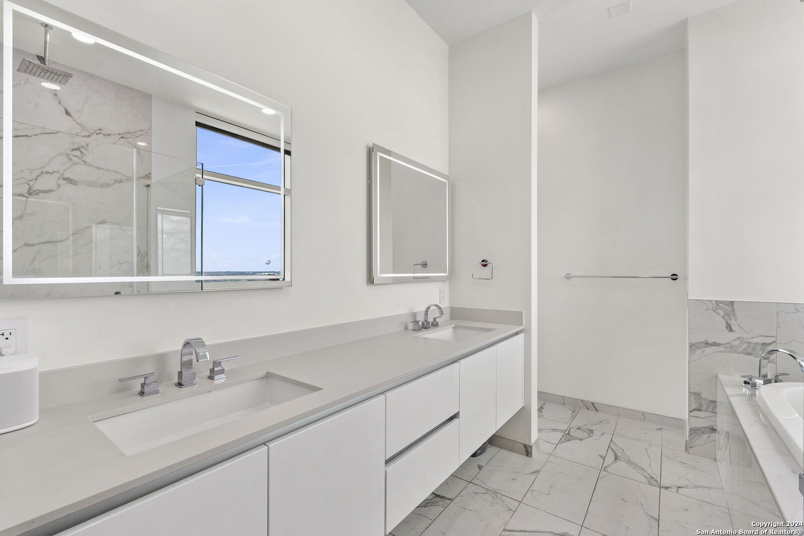 123 Lexington Ave 1501